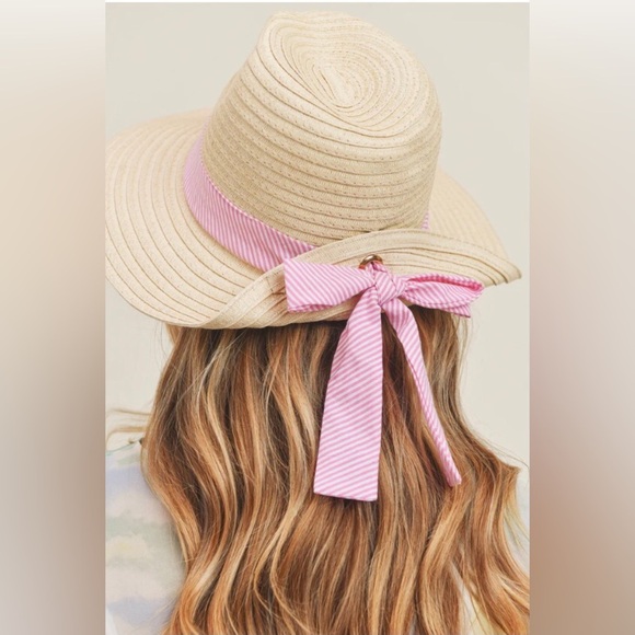 Styline Women’s Light Beige Folded Straw Panama Hat with Pink Striped Band & Bow - Picture 1 of 8